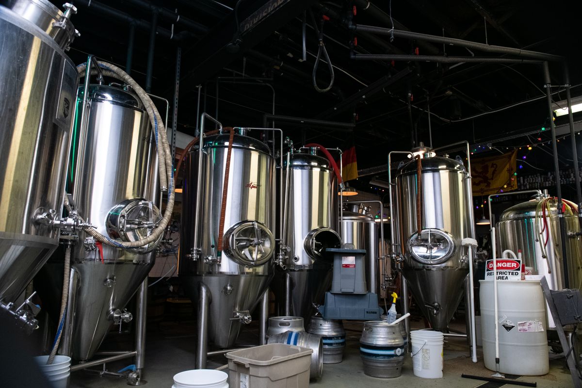 Brick and Barrel Brewing Cleveland Brew Tours Guided Brewery Tours