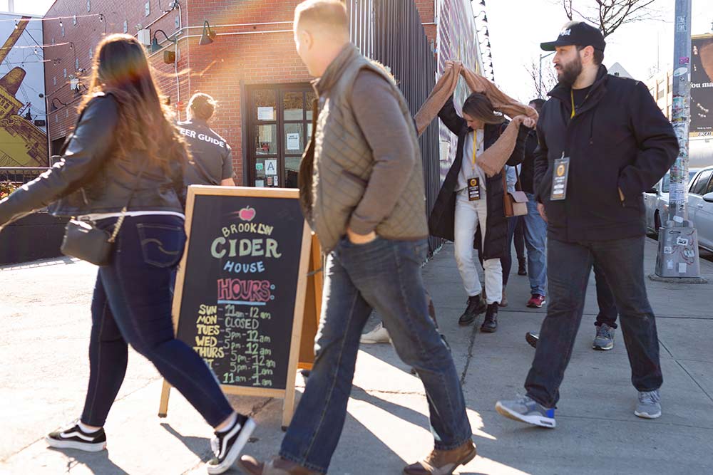 Philadelphia walking tour - City Brew Tours Philadelphia Hops & History Walking Tour