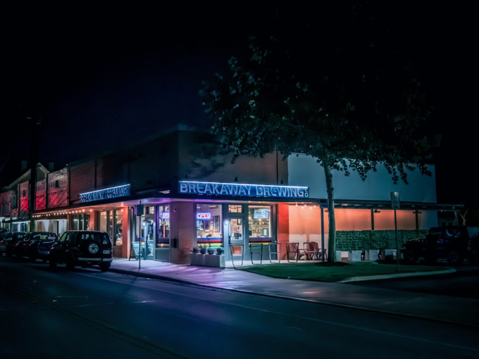 Breakaway Brewing at night.