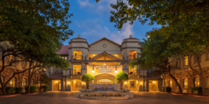 Hotel Indigo San Antonio Riverwalk